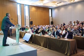 Την αγροτική πολιτική της Περιφέρειας παρουσίασε ο Κουρέτας στο ΠΑΣΟΚ